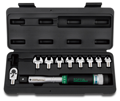 Ключ динамометрический 9x12мм 6-30 Нм с рожковыми насадками 7-14 мм 10 предметов TOPTUL GAAI1001
